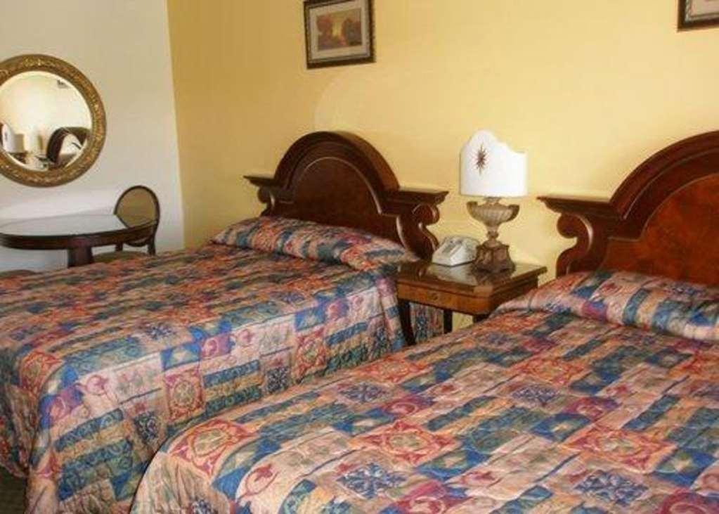 Beyond Stay Hotel Victorville Downtown Zimmer foto
